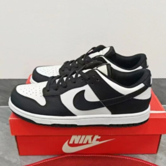 Nike38 - Picture 3 of 3